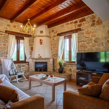 Casa Heliopetra