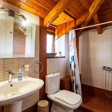 بيت للعطل Casa Heliopetra *